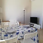 Semesterbostad Casetta Frontemare