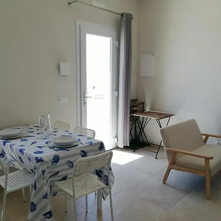 Feriehus Casetta Frontemare Donnalucata (Sicily)